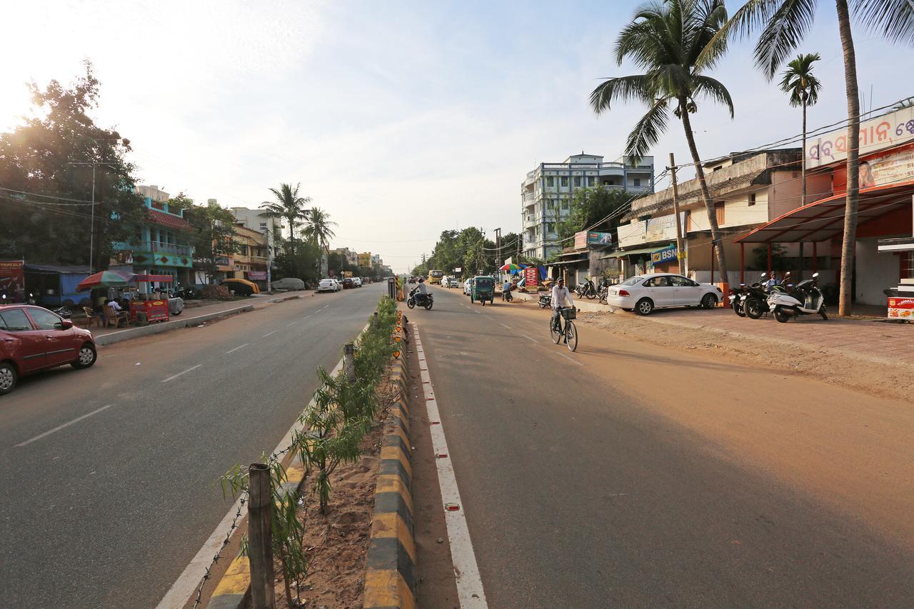 Hotel Golden Orchid Bhubaneswar Bagian luar foto